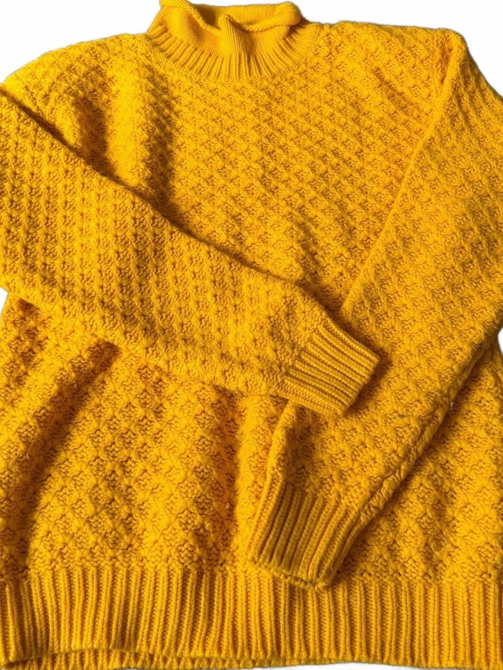 Vintage Karen Scott Yellow Textured Knit Turtleneck Sweater Size Large
